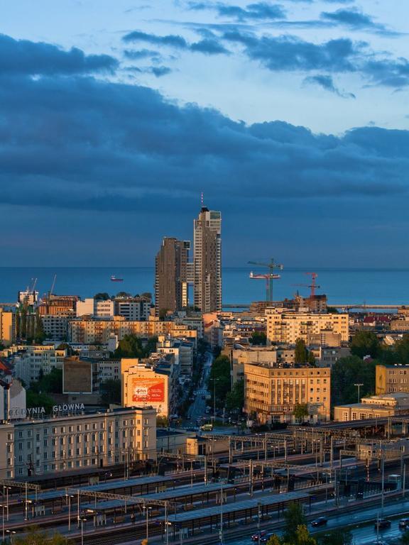 Apartamenty Sea Towers Гдиня Екстериор снимка
