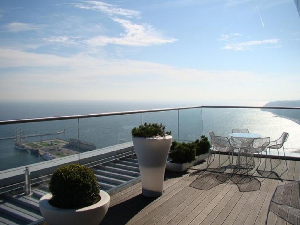 Apartamenty Sea Towers Гдиня Екстериор снимка